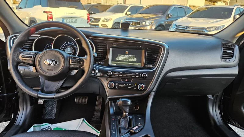 Kia K5