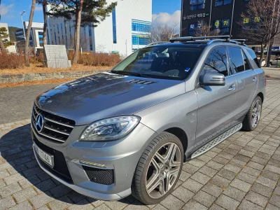 Mercedes-Benz M-class