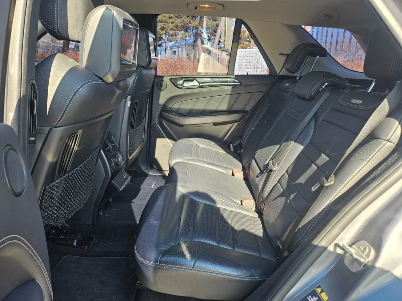 Mercedes-Benz M-class