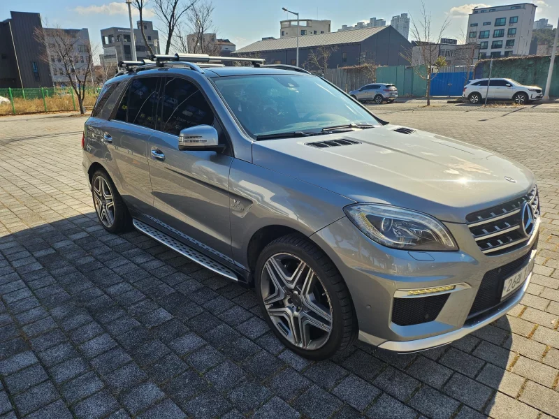 Mercedes-Benz M-class