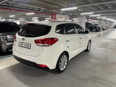 Kia Carens