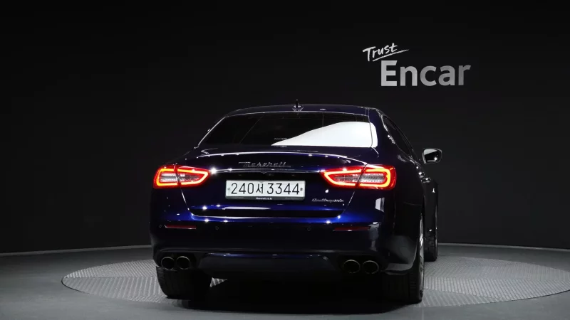 Maserati QUATTROPORTE