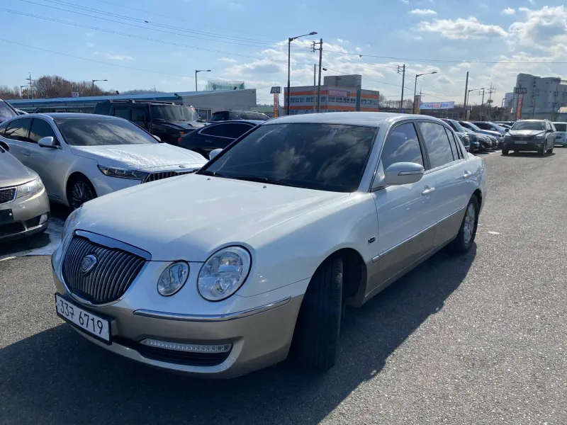 Kia OPIRUS