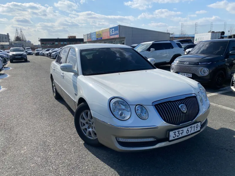 Kia OPIRUS