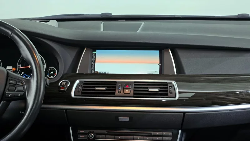 BMW 5-Series Gran Turismo