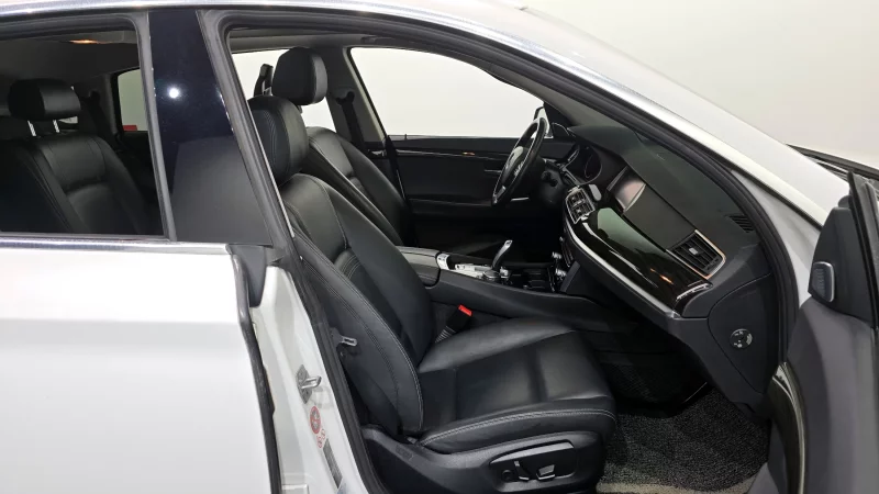 BMW 5-Series Gran Turismo