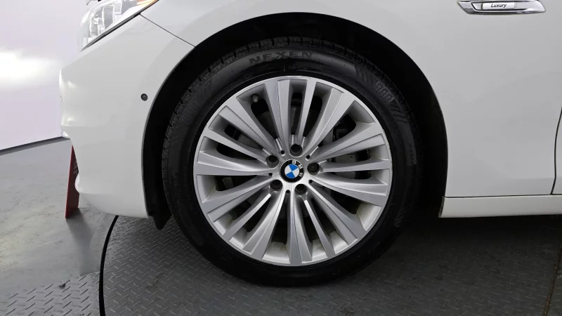 BMW 5-Series Gran Turismo