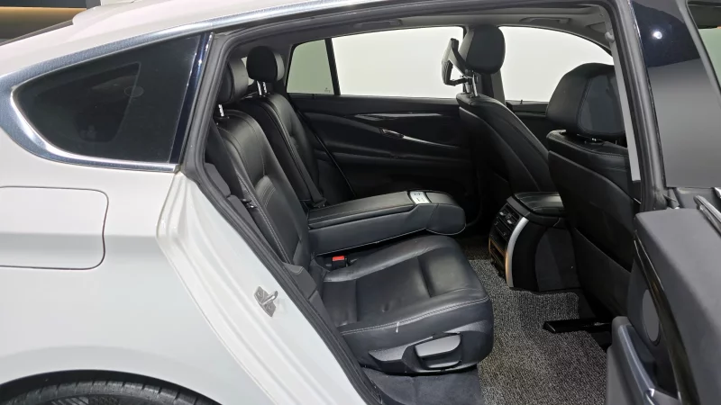 BMW 5-Series Gran Turismo