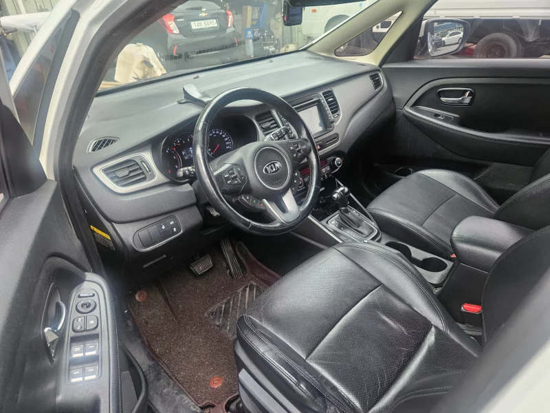 Kia Carens