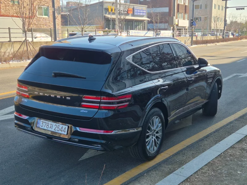 Genesis GV80