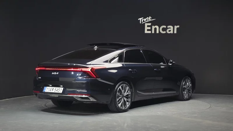 Kia K8