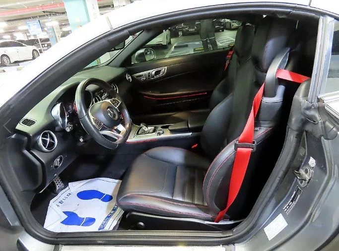 Mercedes-Benz SLC-Class