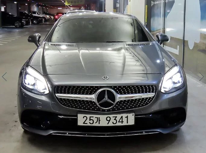 Mercedes-Benz SLC-Class