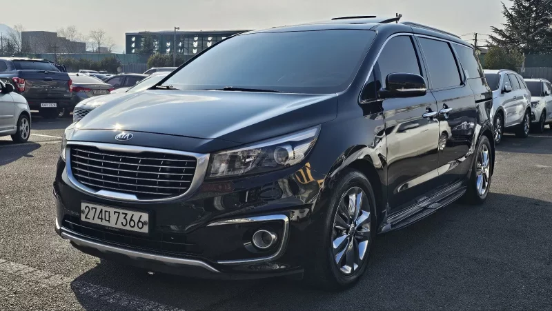 Kia Carnival