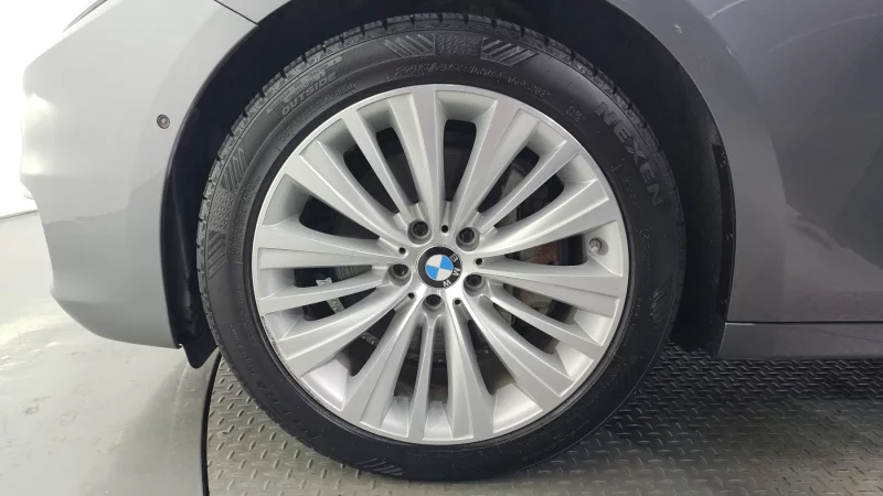 BMW 5-Series Gran Turismo