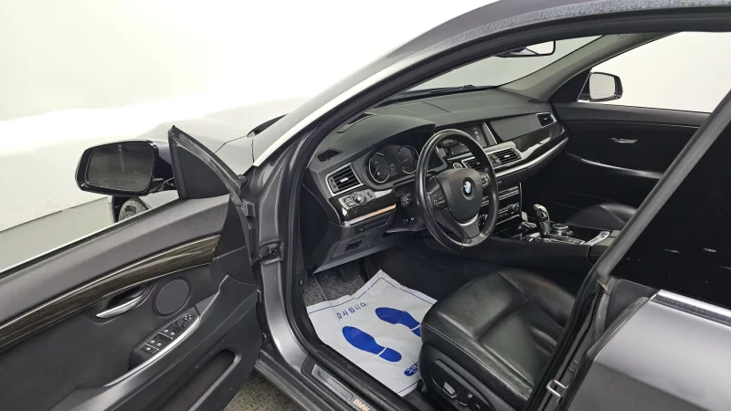 BMW 5-Series Gran Turismo