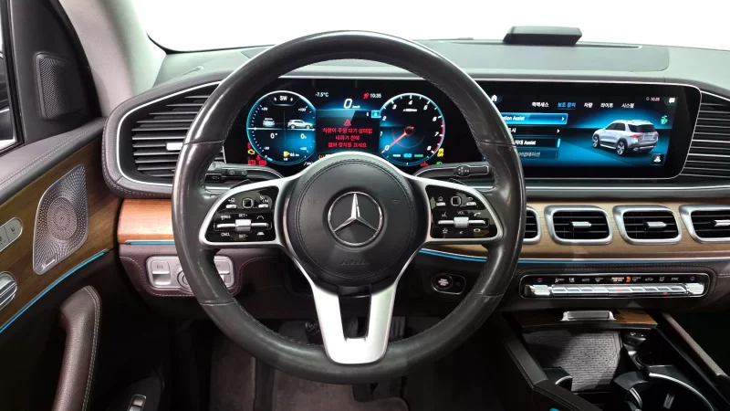 Mercedes-Benz GLE-Class