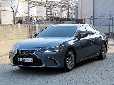 Lexus ES300h