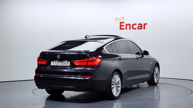 BMW 5-Series Gran Turismo