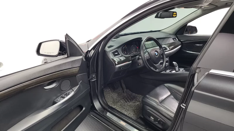 BMW 5-Series Gran Turismo