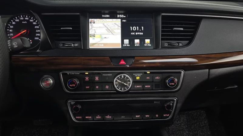 Kia K7