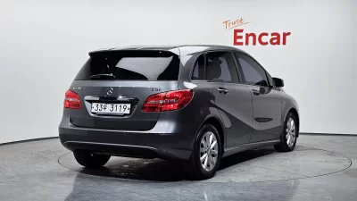 Mercedes-Benz B-Class