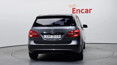 Mercedes-Benz B-Class