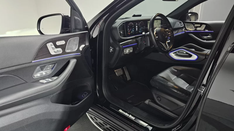 Mercedes-Benz GLE-Class