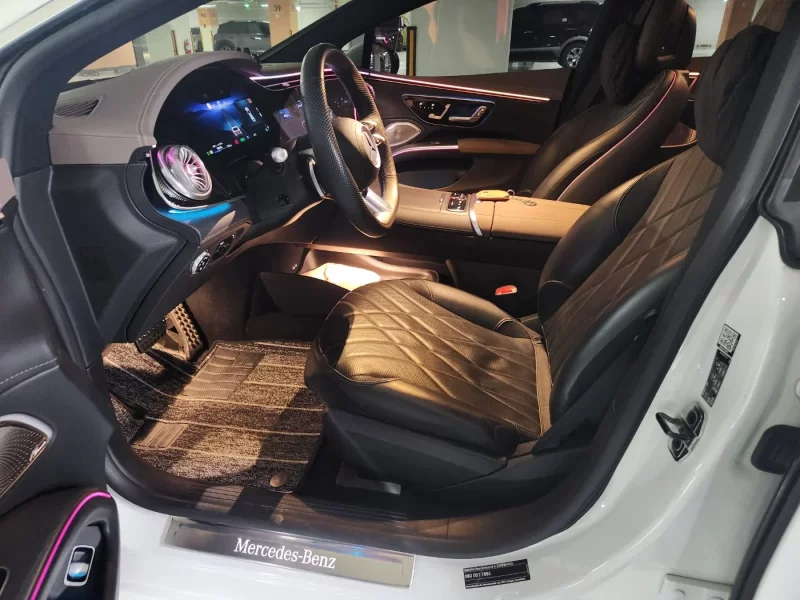 Mercedes-Benz EQS