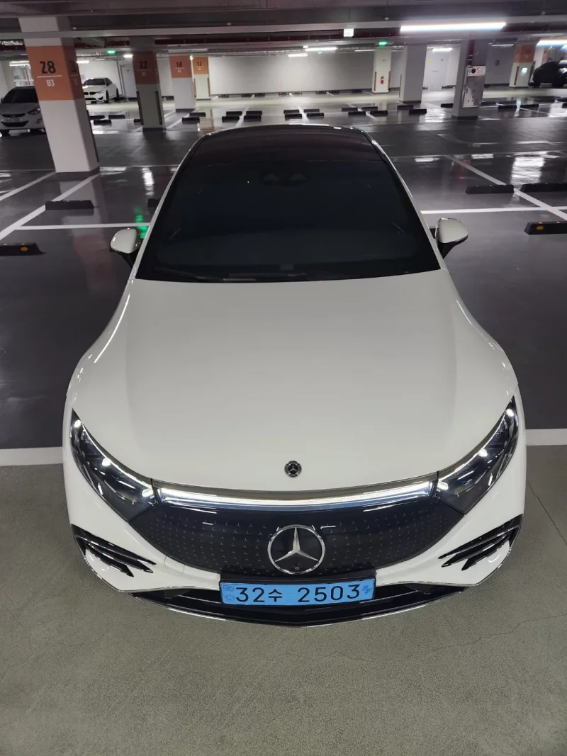 Mercedes-Benz EQS