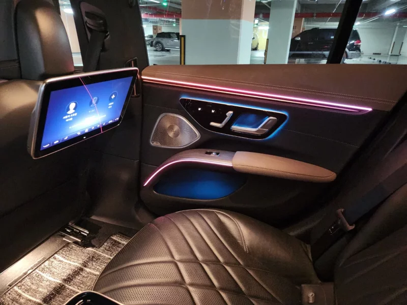 Mercedes-Benz EQS