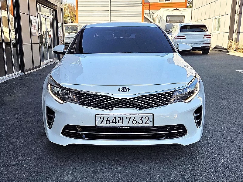 Kia K5