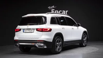 Mercedes-Benz GLB-Class