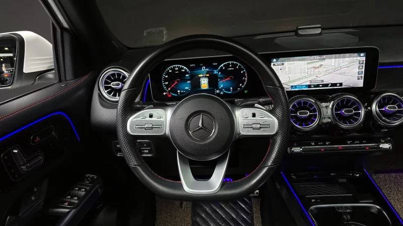 Mercedes-Benz GLB-Class
