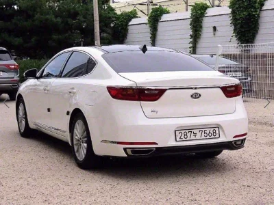 Kia K7