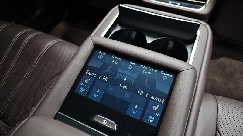 Lexus LS