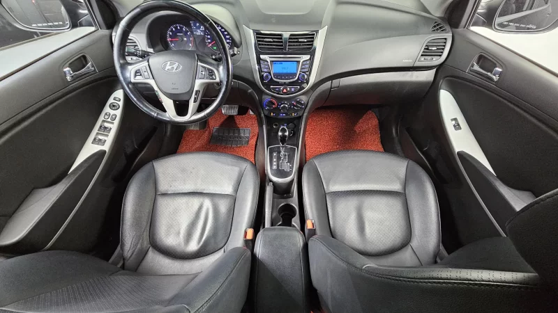 Hyundai Accent