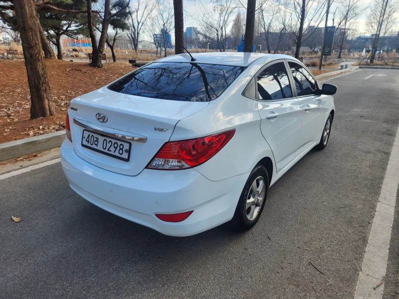 Hyundai Accent