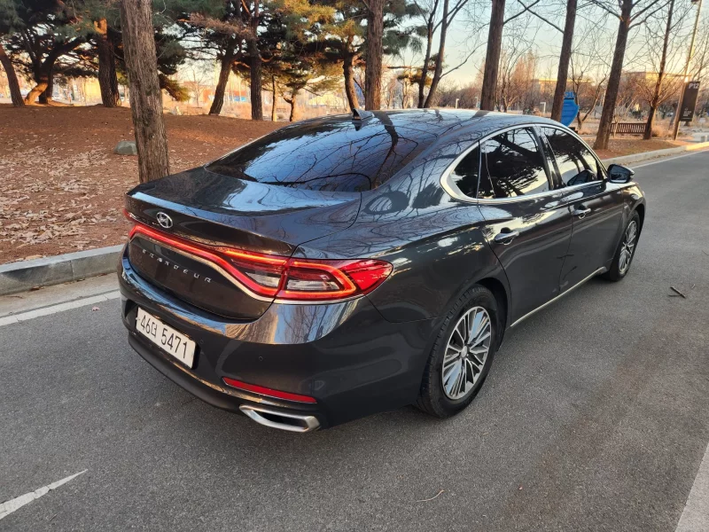 Hyundai Grandeur