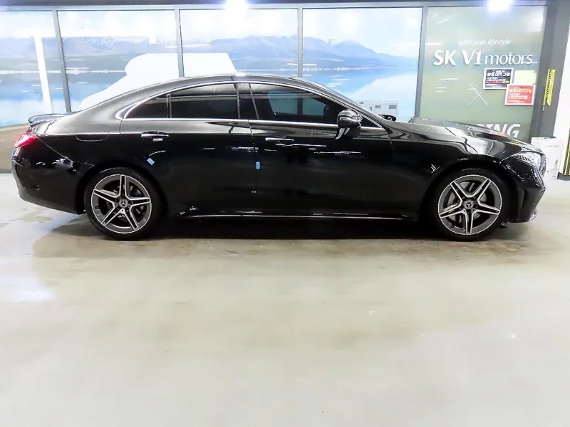 Mercedes-Benz CLS-Class