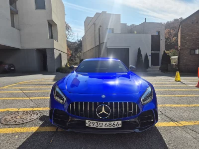 Mercedes-Benz AMG GT