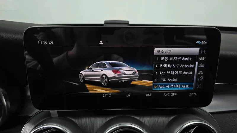 Mercedes-Benz C-Class