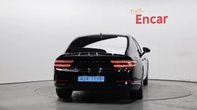 Genesis Electrified G80