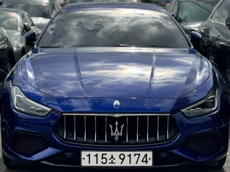 Maserati GHIBLI