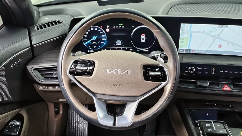 Kia K8