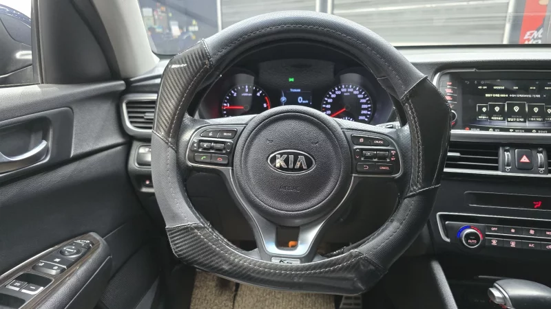 Kia K5