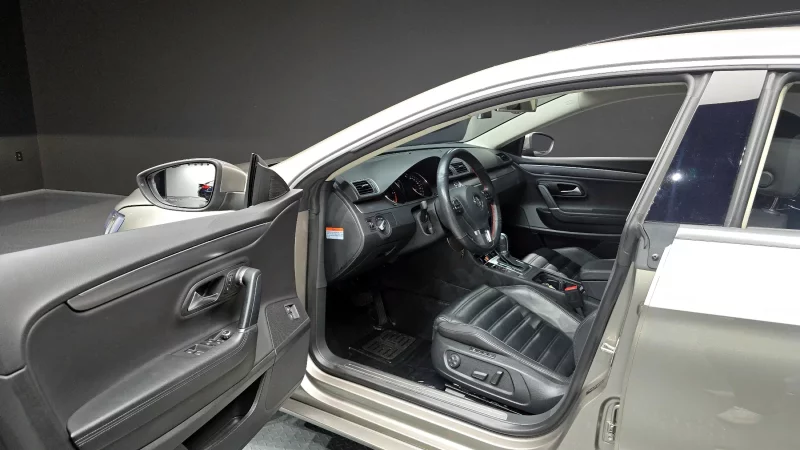 Volkswagen PASSAT CC