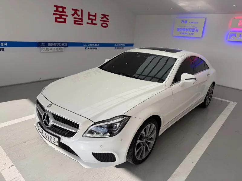 Mercedes-Benz CLS-Class