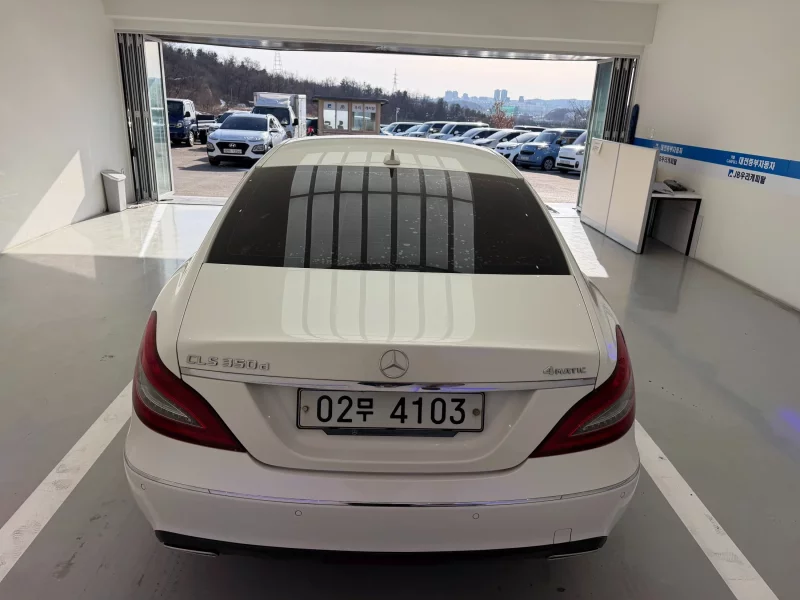 Mercedes-Benz CLS-Class