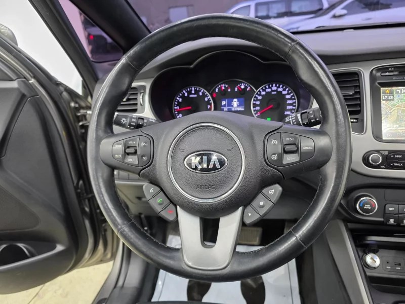 Kia Carens